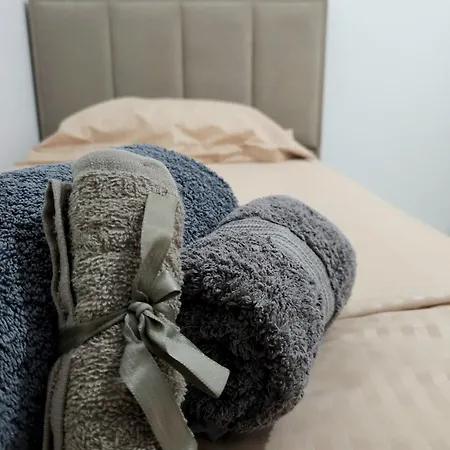 Apartman Krash Tirana